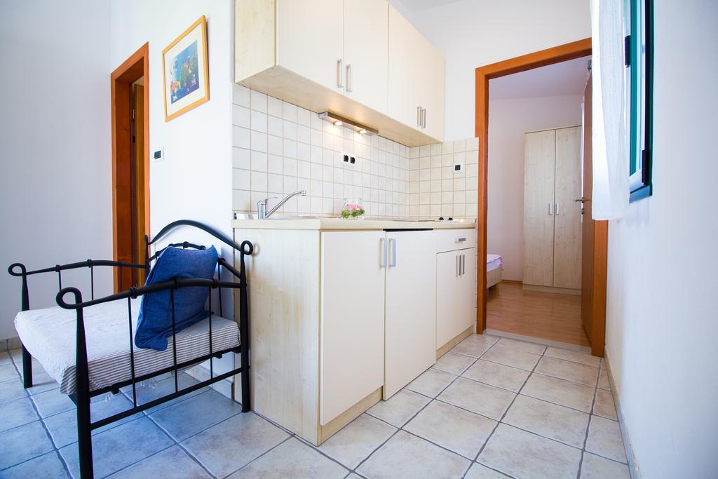 Apartments Petrinic Crnogaj Baška Kültér fotó